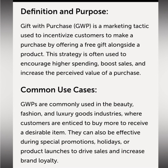 CHRISTIAN DIOR SPARKLING GOLD BEAUTY BAG GWP
PURCHASED PEARL CHAIN & EARRINGS - Picture 14 of 14